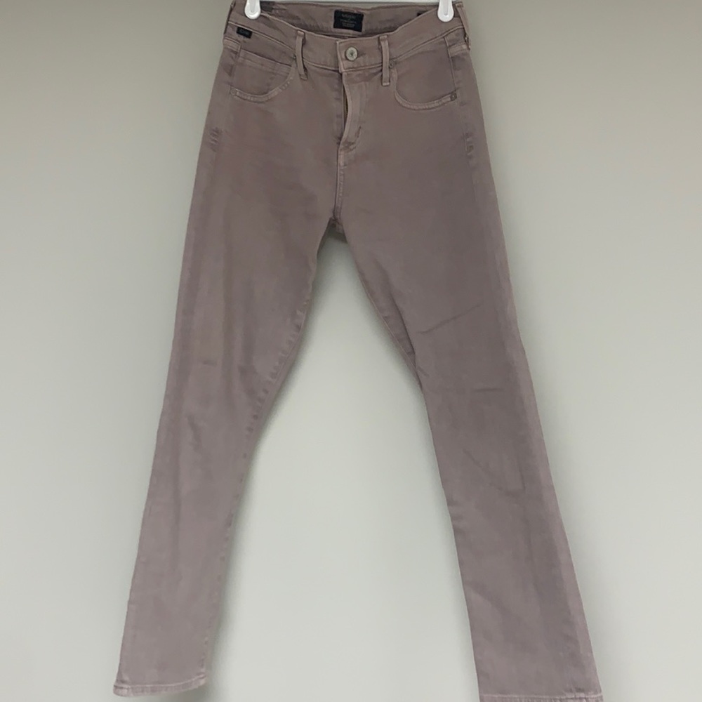 Citizens of Humanity ‘Elsa’ Mid Rise Crop. Size 25. Never worn. Dusty mauve.